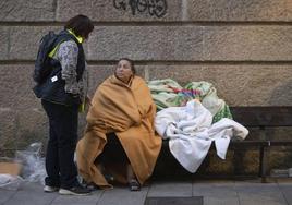 «La gente se colgó de las ventanas con los bebés porque había llamas por todas partes»