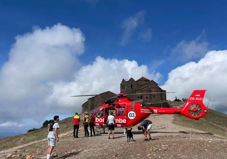 Bomberos del personal de rescate de montaña, en una imagen de archivo