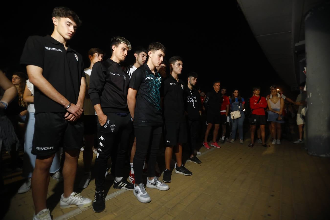 Fotos: emoción, homenaje y cordobesismo en el Arcángel para Álvaro Prieto