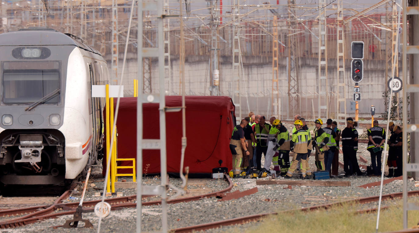 Aparece el cuerpo de Álvaro Prieto entre los vagones de un tren en Sevilla