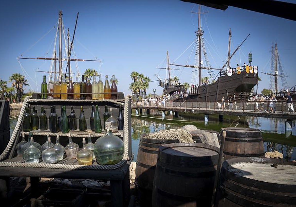 Réplicas de las naves con las que Cristóbal Colón partió a América, en un acto celebrado en el Día de la Hispanidad, el pasado 12 de octubre.