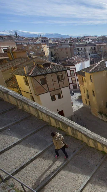 Mirador de la Canaleja en la calle Real de Segovia