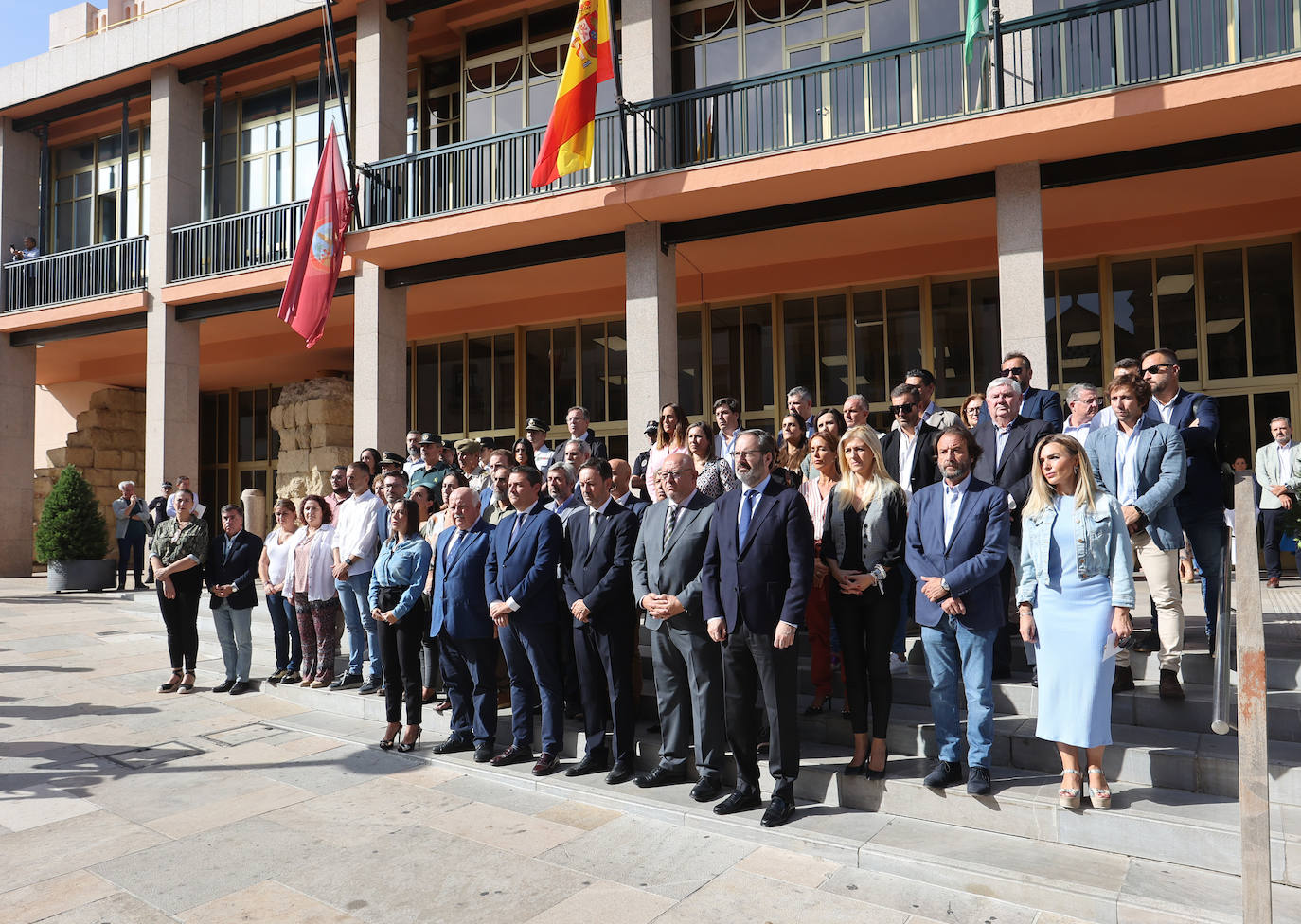 Fotos: Los emotivos minutos de silencio en memoria de Álvaro Prieto