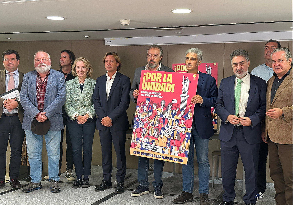 Acto de presentación de la convocatoria contra la amnistía el próximo 29 de octubre en la Plaza de Colón (Madrid)