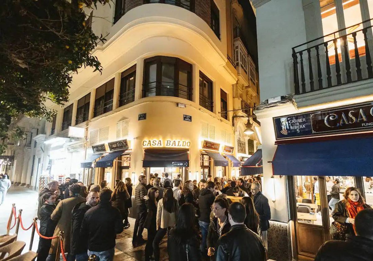 Imagen de la reapertura de Casa Baldo en el centro de Valencia