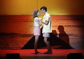 Fotos: El apoteósico estreno del musical 'Grease' en el Gran Teatro de Córdoba