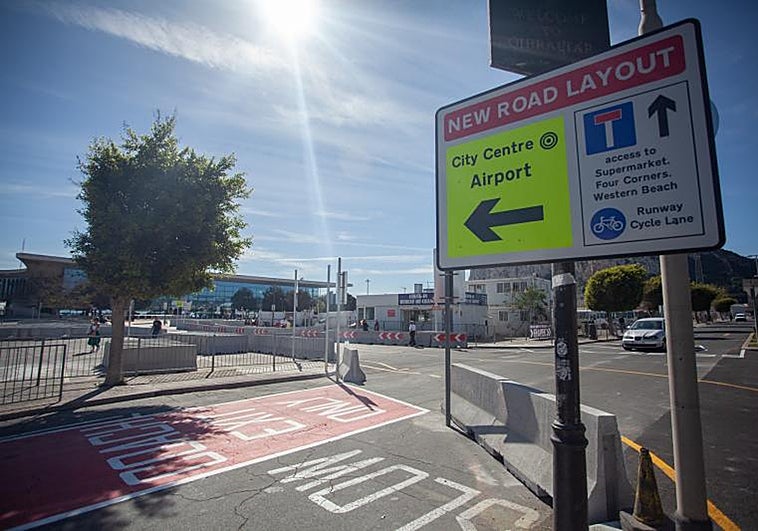 Indicaciones de uno de un nuevo túnel para el acceso a Gibraltar