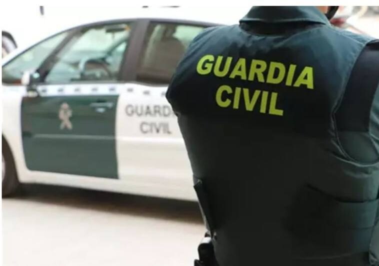 Muere un militar al salirse de la carretera el camión militar que conducía en Langa de Duero (Soria)