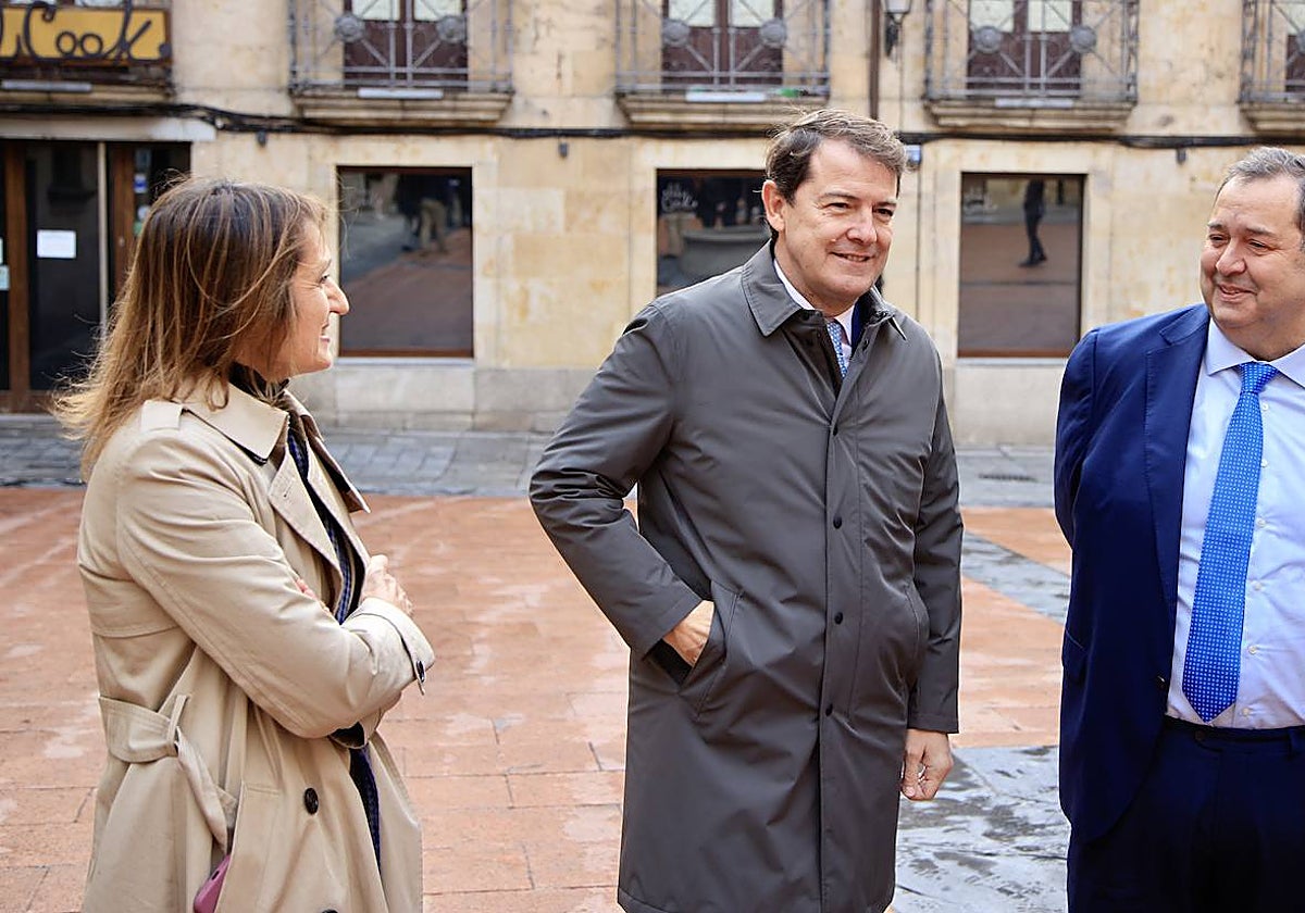 El presidente de la Junta de Castilla y León, Alfonso Fernández Mañueco, ayer en la sexta edición del Think Tank de la Asociación Jóvenes e Inclusión Social, organizado por Asecal Salamanca