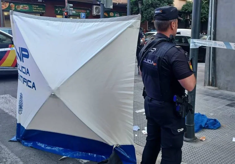 Imagen de la actuación policial en el barrio de Orriols de Valencia