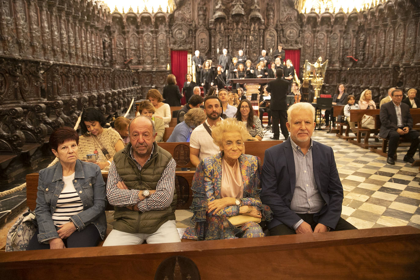 Fotos: La Catedral acoge a la hermandad del Buen Suceso de Córdoba