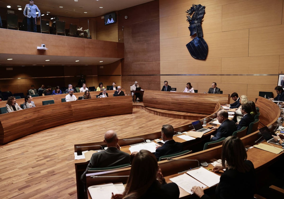 Imagen de la sesión plenaria del Ayuntamiento de Valencia celebrada este martes en la Diputación