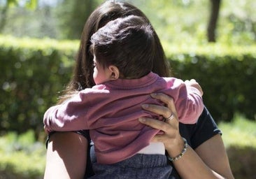 Estas son las ayudas que podrán recibir las madrileñas que tengan o adopten hijos en 2024