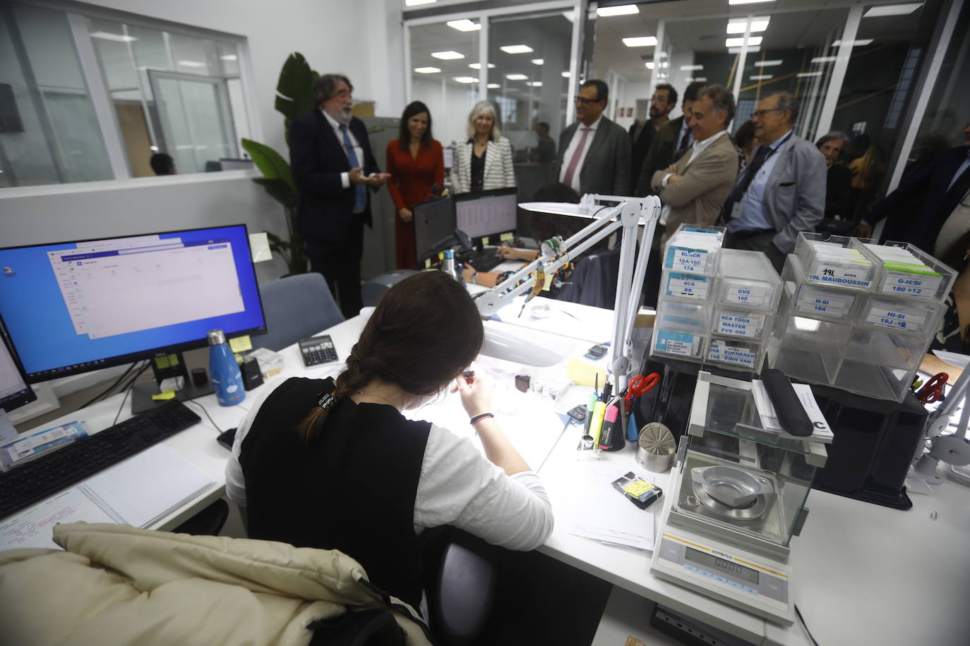 Fotos: el trabajo en la fábrica de alta joyería Facet en Córdoba
