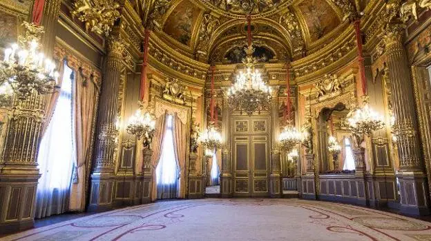 Interior del Palacio de Linares