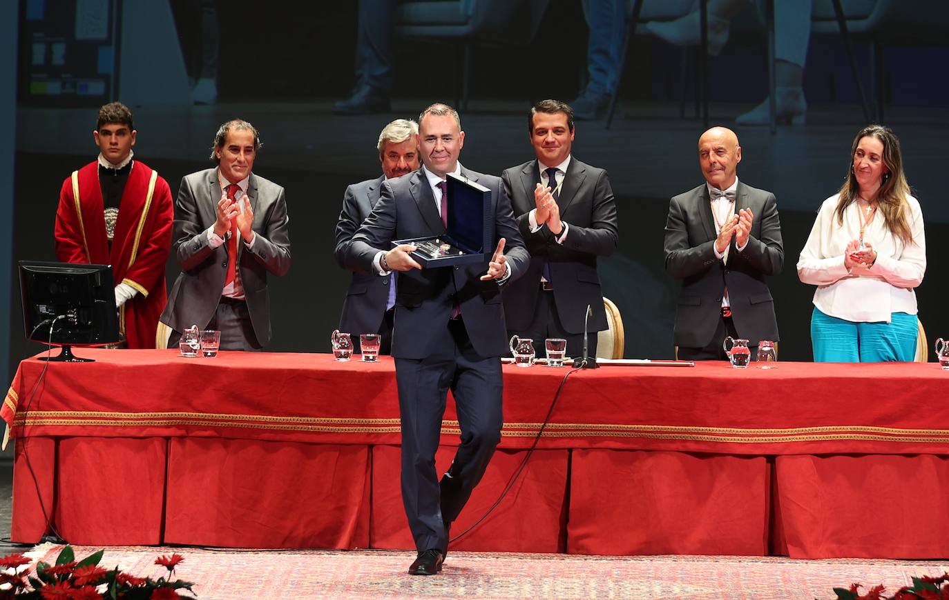 Fotos: La emoción de los premiados con la medalla de Córdoba