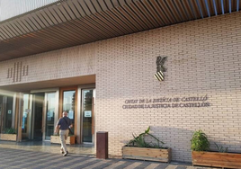 Un trasiego «anormal» de personas delata a unos traficantes de droga en un edificio de Castellón
