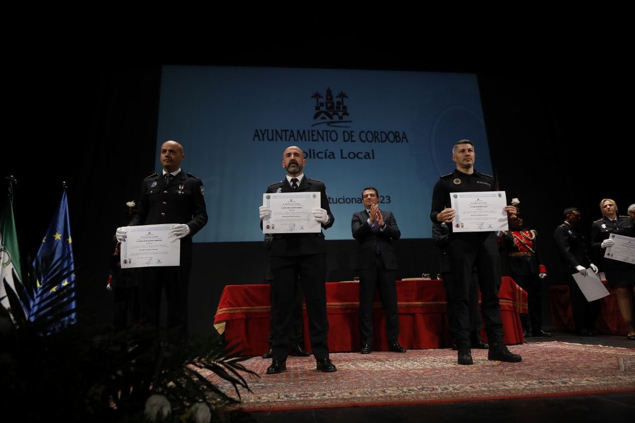 Fotos: La sobria celebración del patrón de la Policía Local de Córdoba