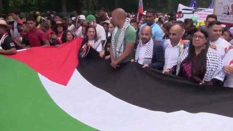 Más de un millar de venezolanos marchan en Caracas en apoyo a Palestina