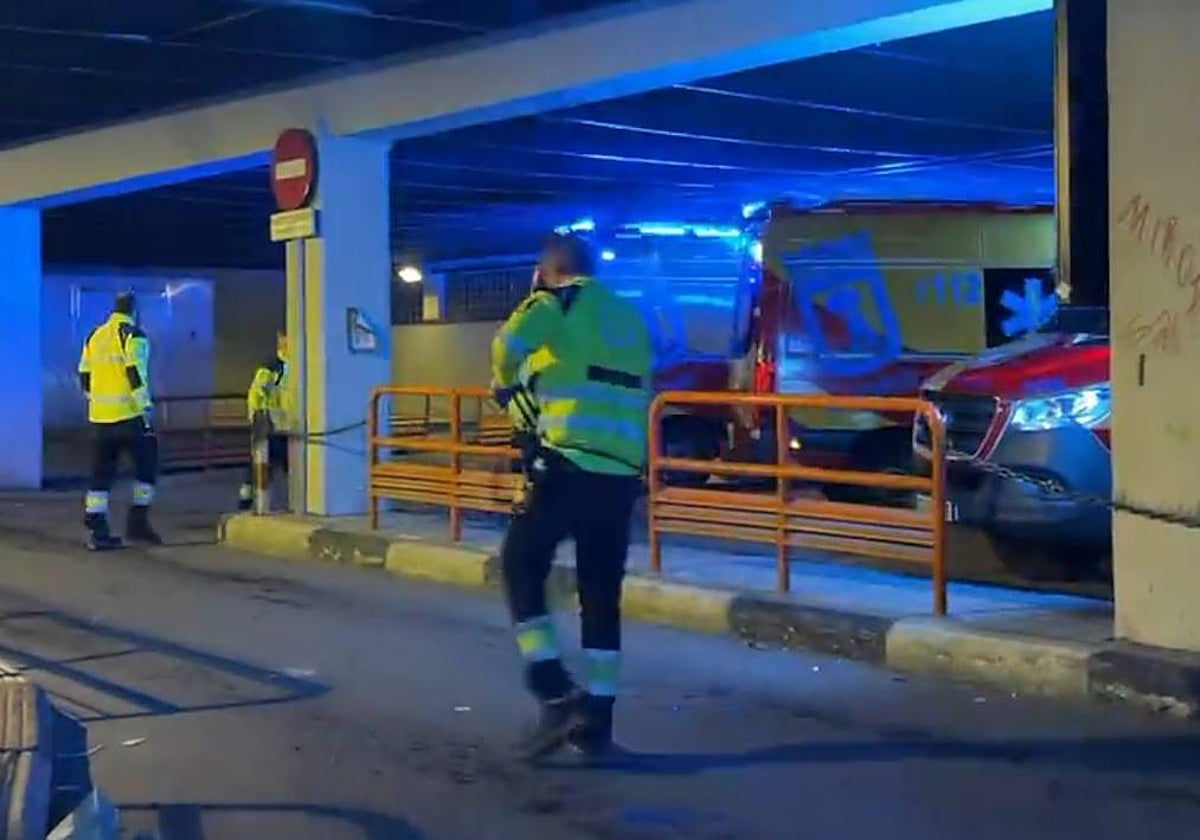 Efectivos de emergencias, en el lugar de los hechos