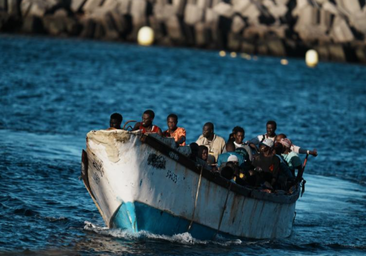 Noche agitada en El Hierro con más de 500 migrantes rescatados y cuatro fallecidos