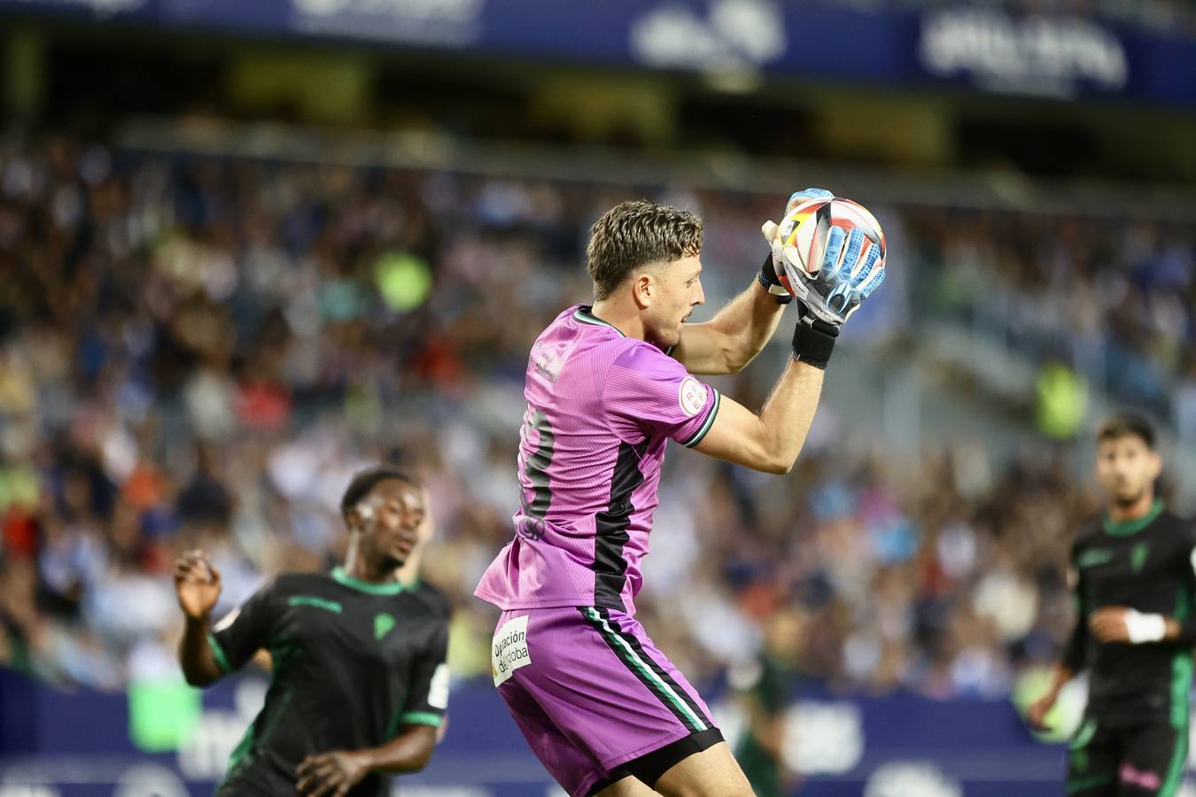 Fotos: emoción, pasión en las gradas, buen juego... el empate del Córdoba CF que supo a poco