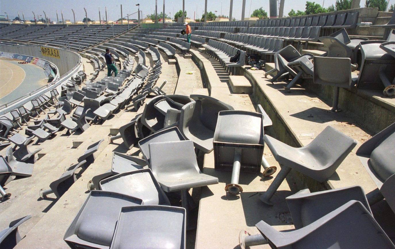 Las fotos más impactantes de los 30 años de historia del estadio El Arcángel