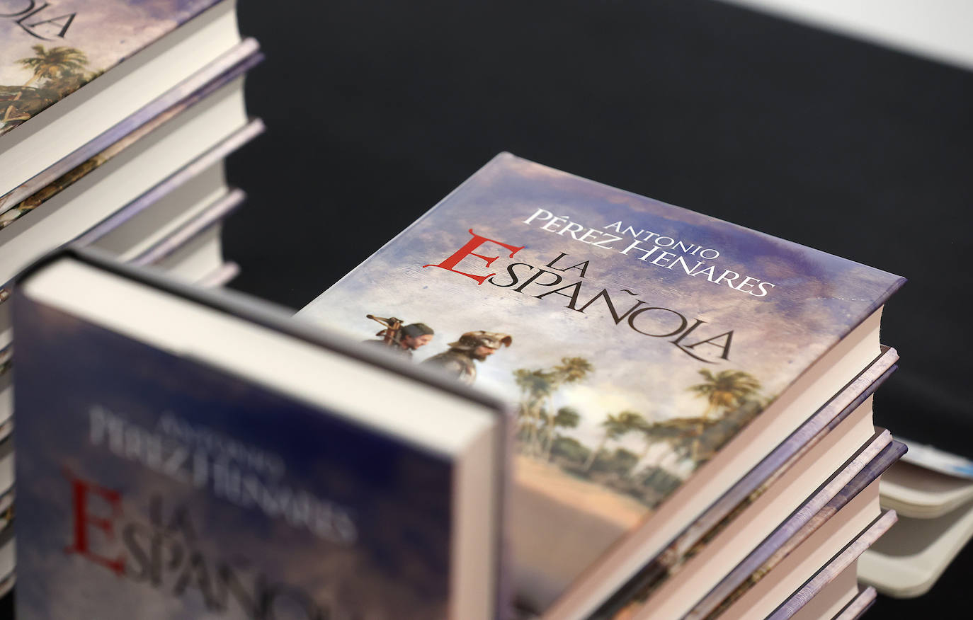 Fotos: la presentación en Córdoba de la última novela de Antonio Pérez Henares