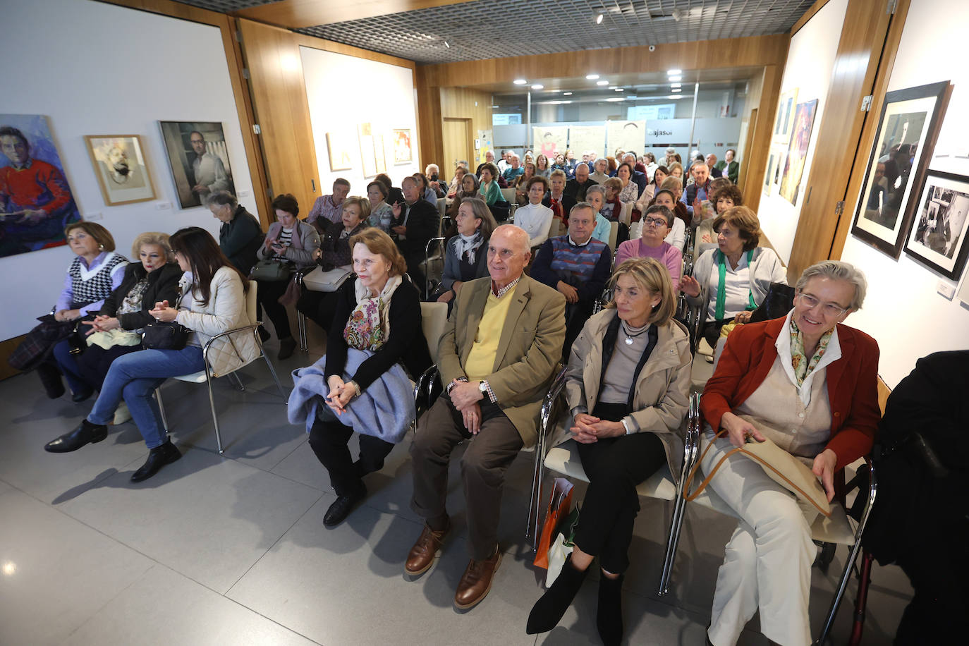 Fotos: la presentación en Córdoba de la última novela de Antonio Pérez Henares