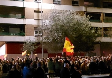 PP y PSOE chocan tras la manifestación ante la sede socialista de Córdoba contra la ley de amnistía