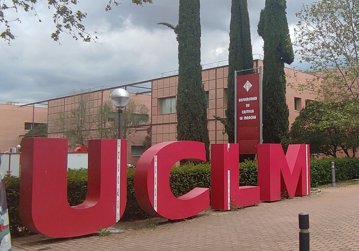 Los sindicatos amenazan con recurrir a la Aneca si la UCLM no deja de «controlar» al personal docente e investigador