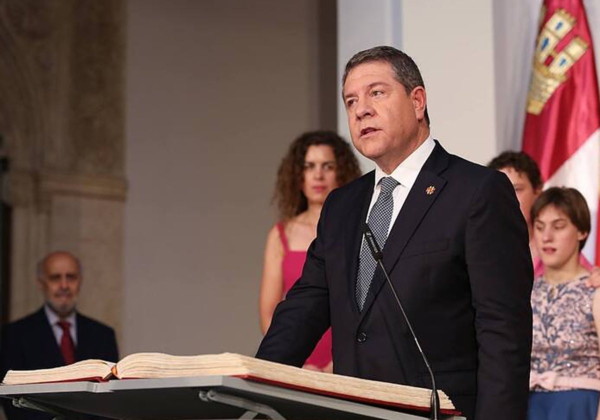 García-Page en su toma de posesión el 8 de julio de este año