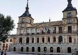 El Ayuntamiento de Toledo congela las tasas y ordenanzas para 2024: «La situación no es para que el ciudadano pague más»