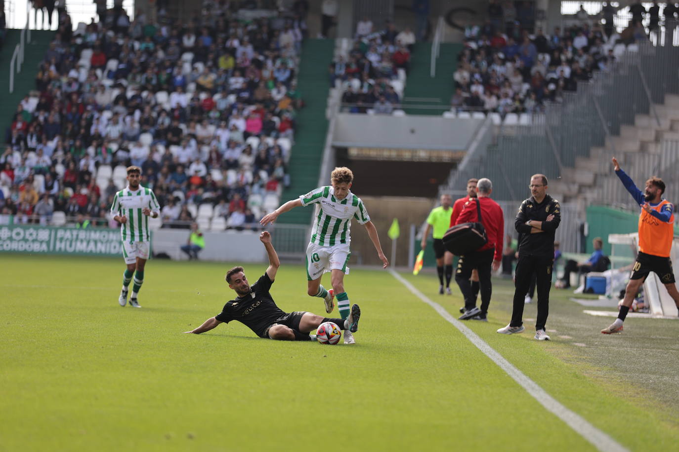 Fotos: el trepidante empate del Córdoba ante el Ceuta