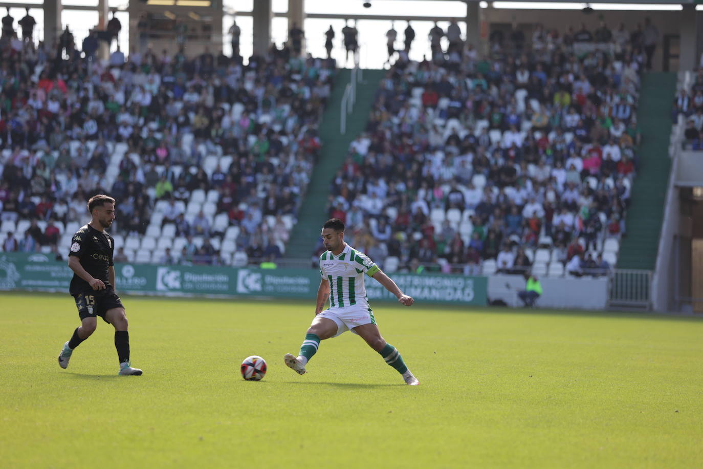 Fotos: el trepidante empate del Córdoba ante el Ceuta