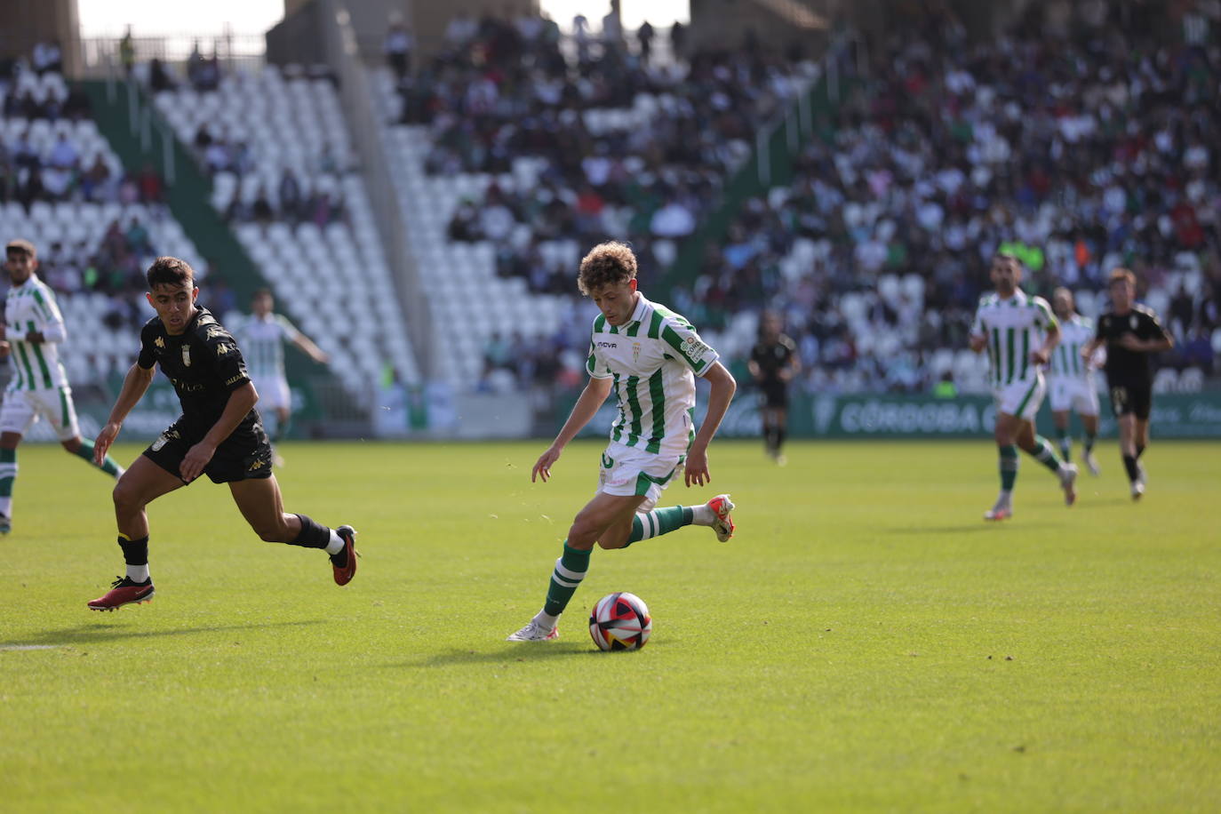 Fotos: el trepidante empate del Córdoba ante el Ceuta