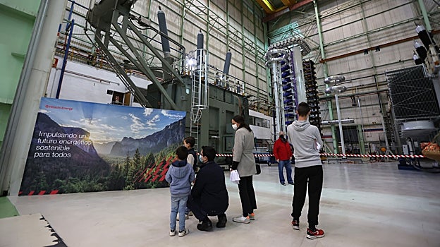 Jornada de puertas abiertas en Hitachi