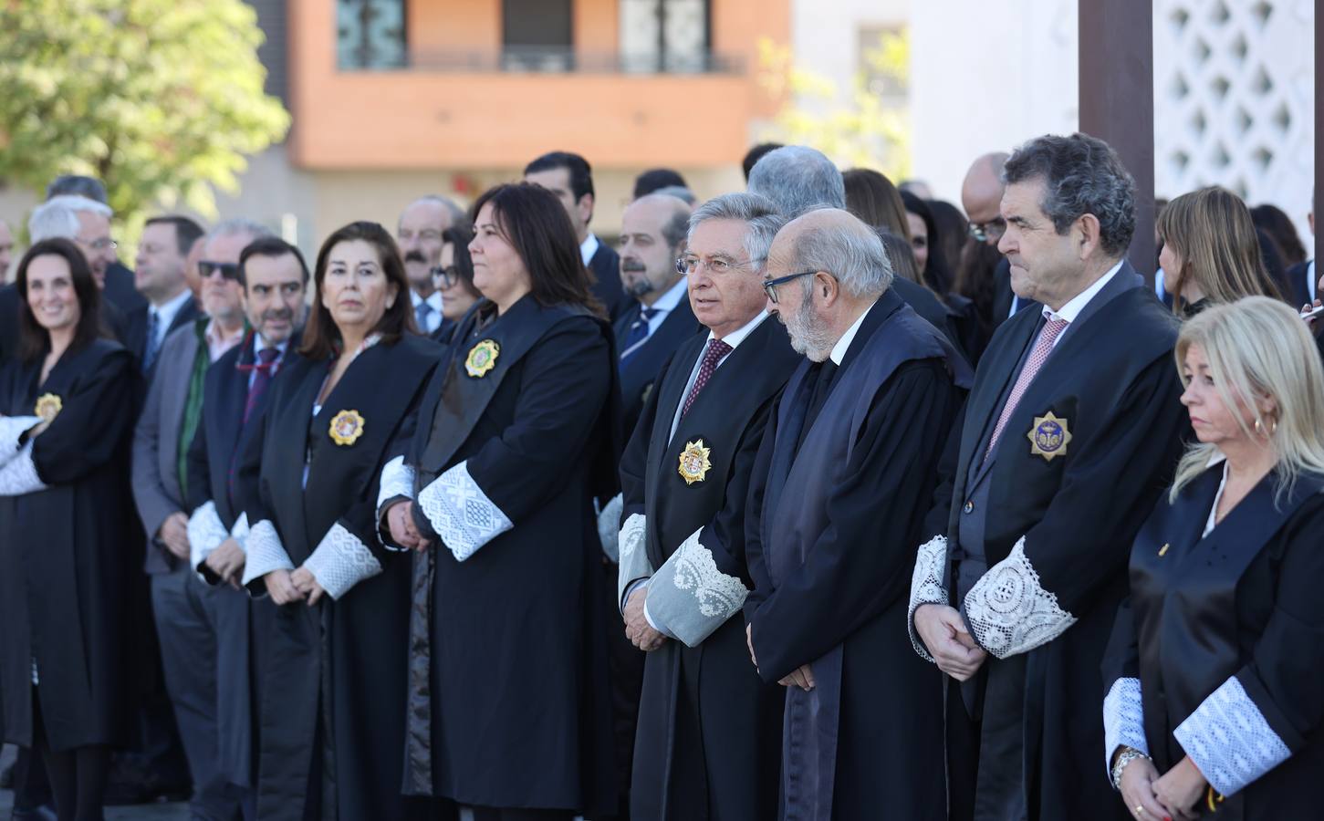 Fotos: jueces,fiscales, abogados....de Córdoba se concentran contra la amnistía pactada por Sánchez y Puigdemont