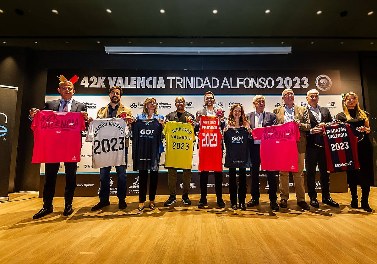 Imagen del hermanamiento de los clubes para el Maratón Valencia