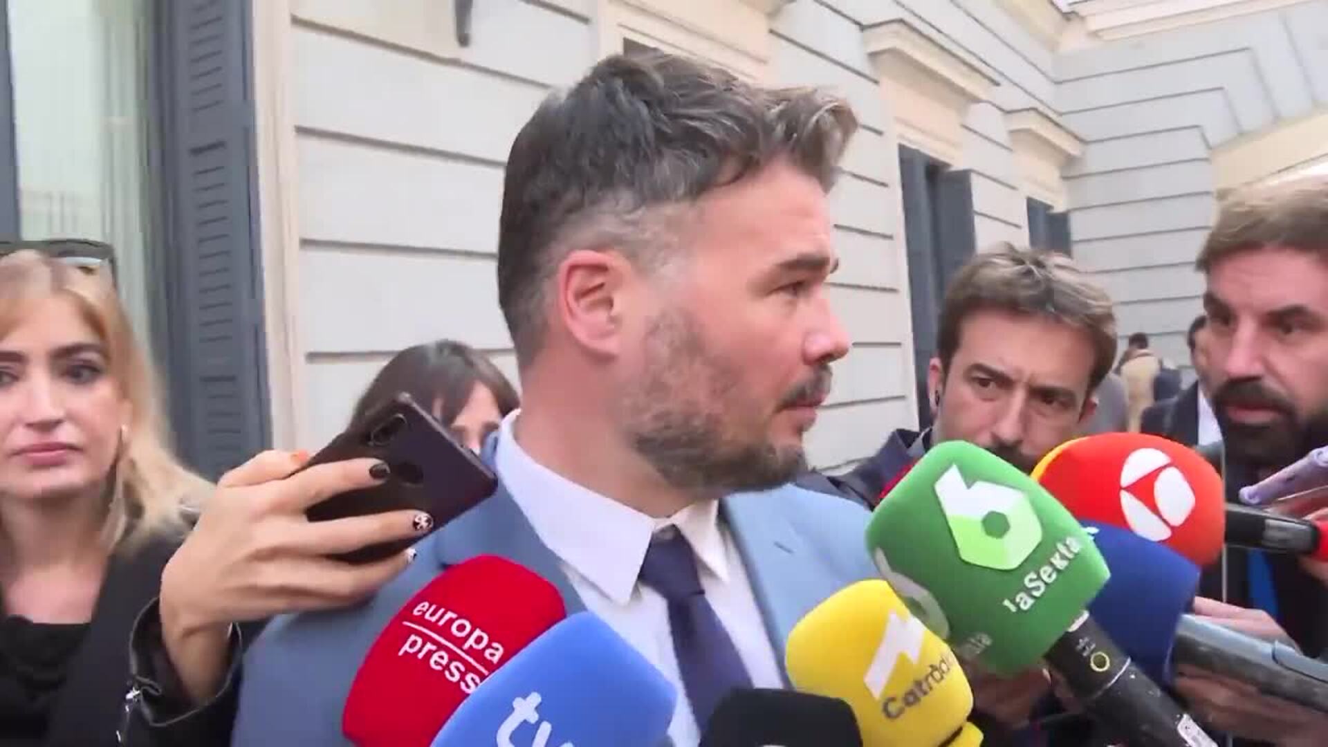 Rufián: &quot;Hay que hablar de votar y de referéndum&quot;