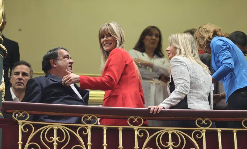 Begoña Gómez, esposa del líder del PSOE y presidente del Gobierno en funciones Pedro Sánchez, en el Gongreso de los Diputados