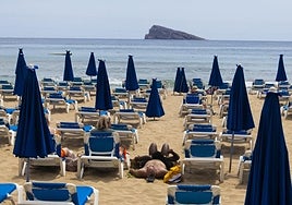 Benidorm resiste la inflación sin repercutirla en sus precios en la hostelería, que suben la mitad que en los alojamientos