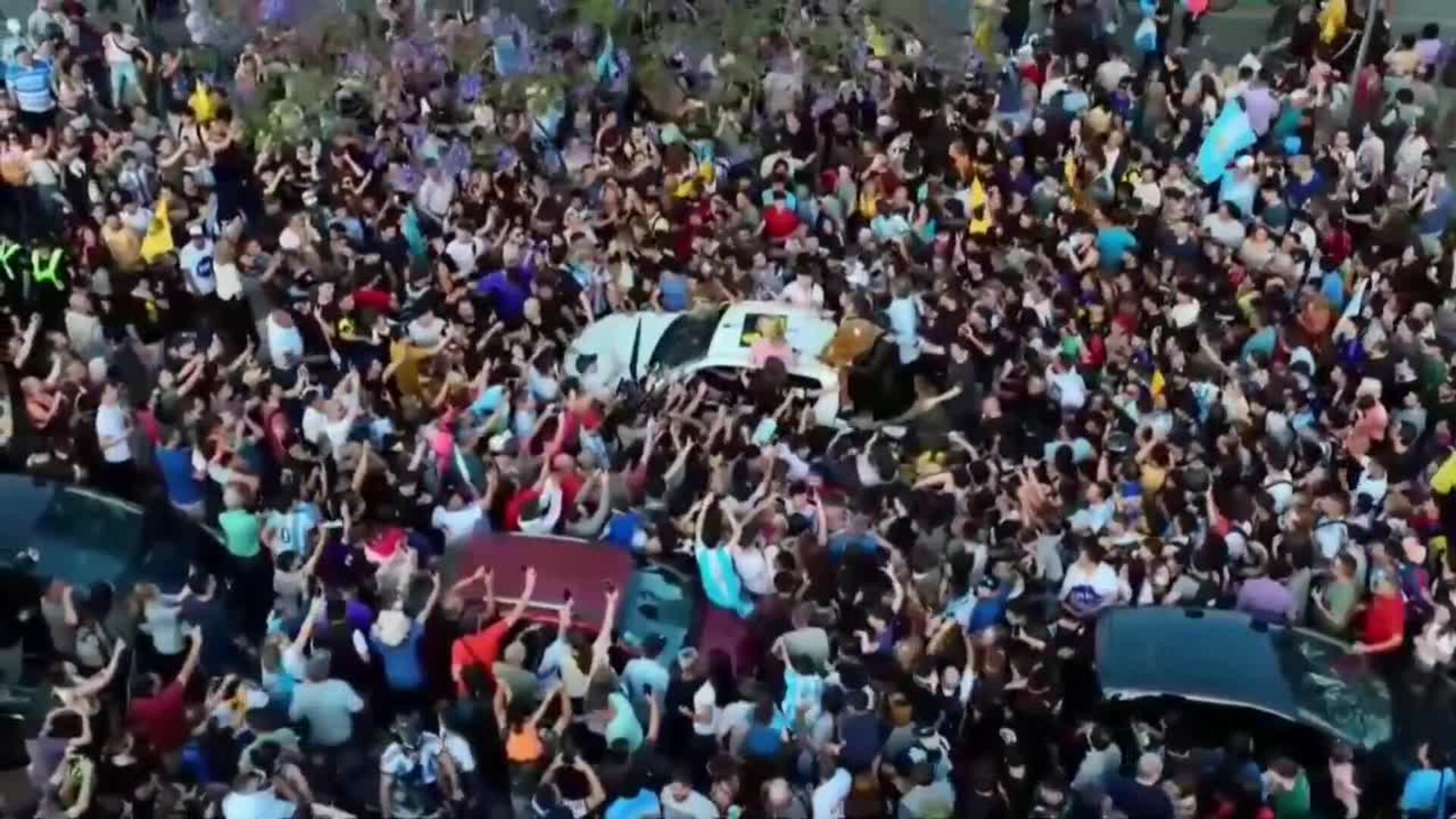 Javier Milei, el &#039;anticasta&#039; que ha agitado el avispero de la política argentina