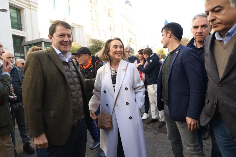 La secretaria general del Partido Popular, Cuca Gamarra, en la manifestación contra la amnistía, en Cibeles