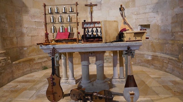 Instrumentos antiguos utilizados por Aquel Trovar