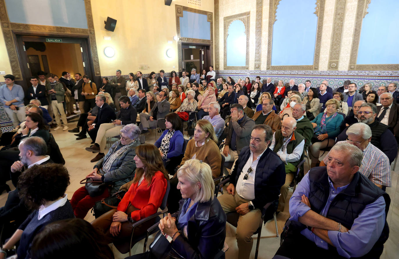 El foro del PP de Córdoba sobre la ley de amnistía, en fotos