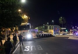 El Ayuntamiento de Córdoba sólo permitirá transportes pesados que crucen la ciudad a partir de las 23.00 horas