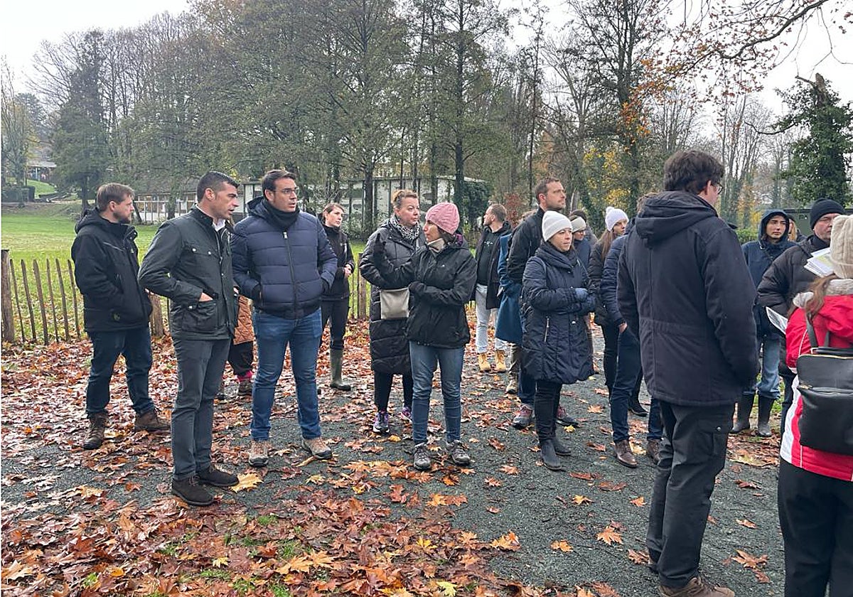 Miembros de la delegación de la Diputación de Alicante, la Generalitat Valenciana y varios ayuntamientos desplazados a Bruselas.