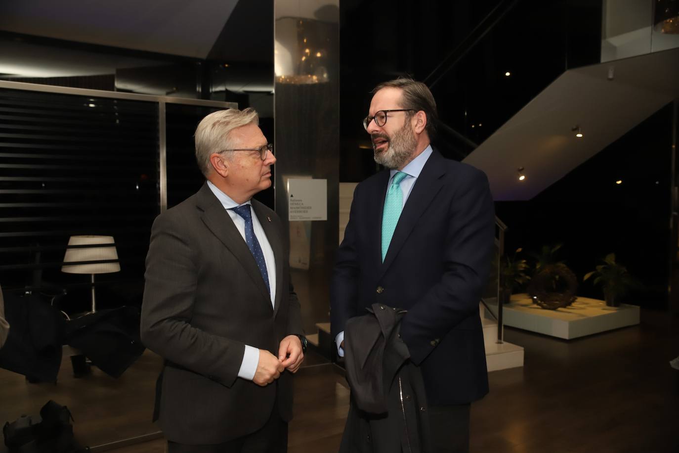 Fotos: la interesante charla de Javier Campos en el foro de Asfaco