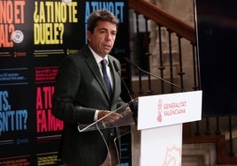 Mazón destaca que las cifras de violencia contra la mujer «exigen unidad» e incluye esta lucha en su oferta de pactos